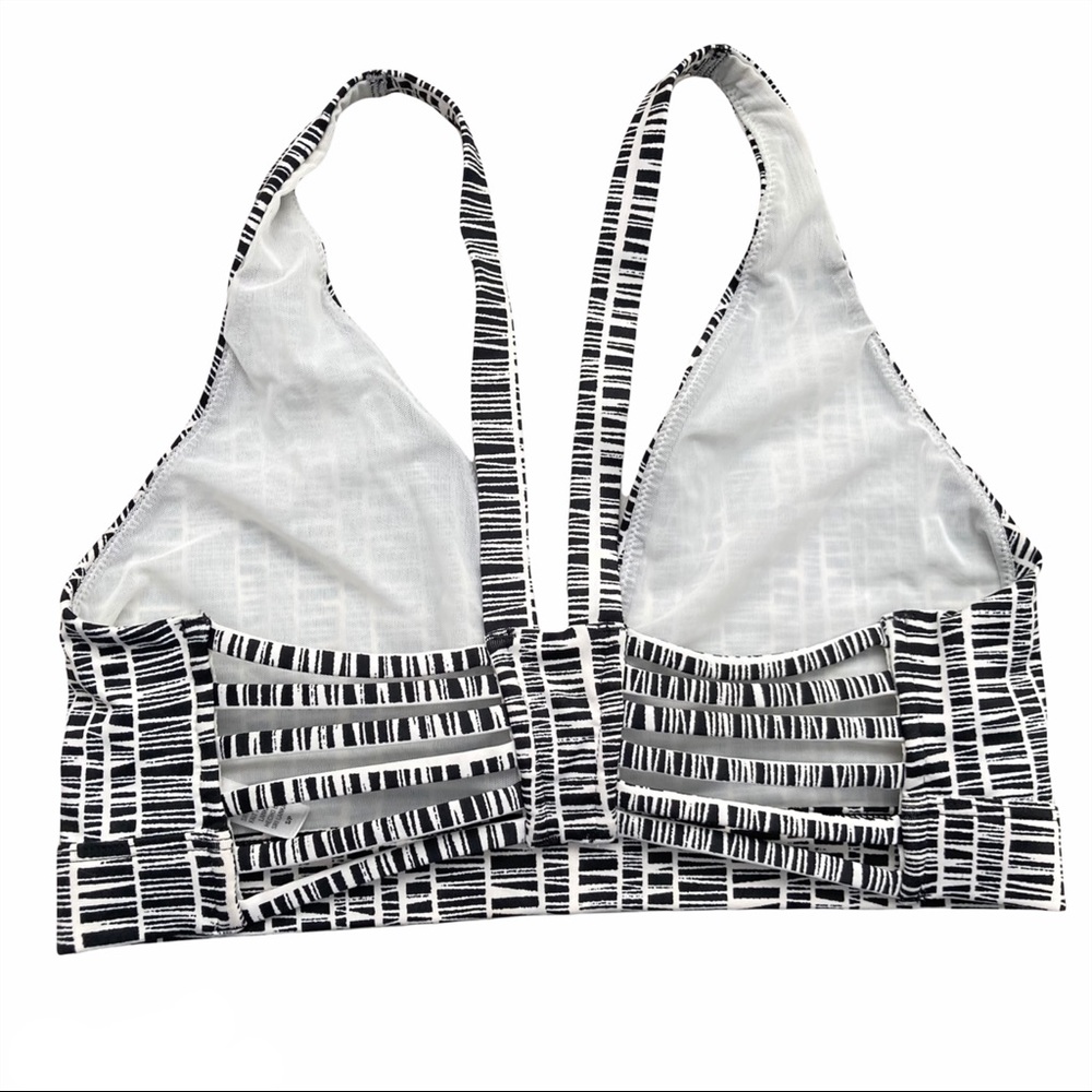 Victoria’s Secret sports bra size small